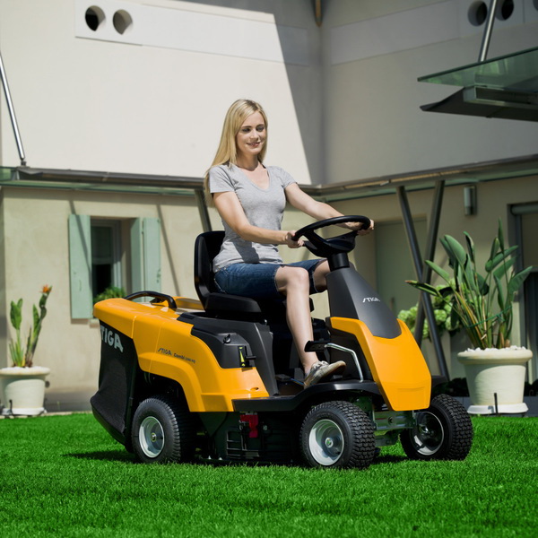 Садовый трактор Stiga Combi 1066 HQ | 2T0078281/14