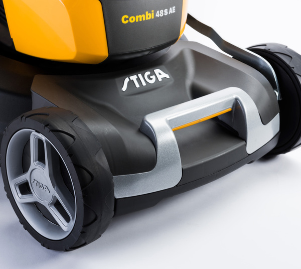 Аккумуляторная газонокосилка Stiga Combi 48 S AE самоходная | 295486008/S17