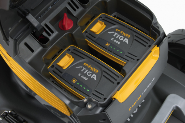 Аккумуляторная газонокосилка Stiga Combi 748 SQ AE самоходная | 2L0487878/ST1
