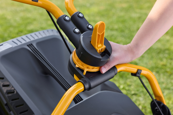 Бензиновая газонокосилка Stiga Combi 753 S самоходная | 2L0536848/ST2